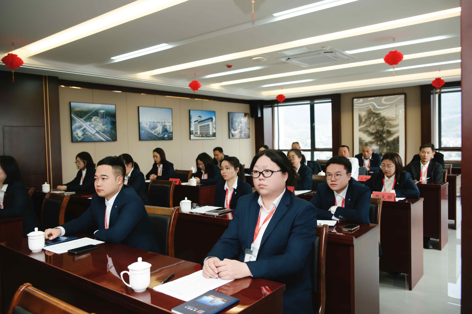 易順建工集團(tuán)有限公司2025年年終總結(jié)會(huì)議圓滿落幕